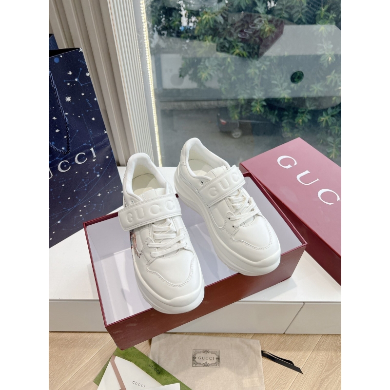 G*u*i casual shoes